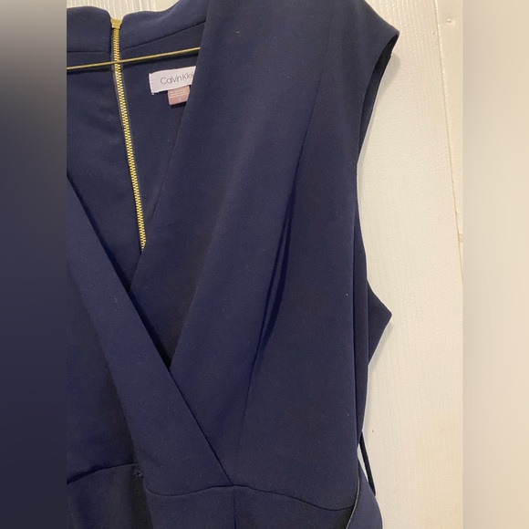 CALVIN KLEIN MIDI BELTED DRESS with back zipper Vneck short sleeve w/pockets - Picture 6 of 14